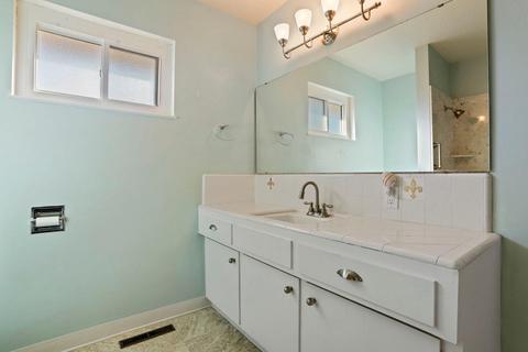 1122 Devine Dr, Lodi, CA 95240 photo 28