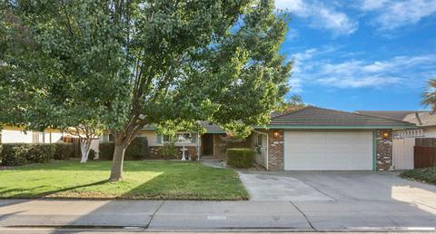 1122 Devine Dr, Lodi, CA 95240 photo 2