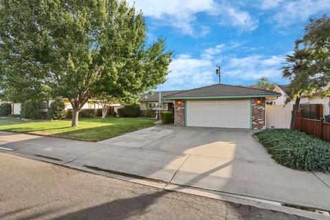 1122 Devine Dr, Lodi, CA 95240 photo 3
