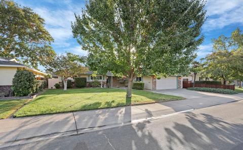 1122 Devine Dr, Lodi, CA 95240 photo 5