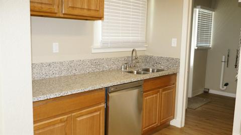 409 Enslen Park Ct, Modesto, CA 95354 photo 9