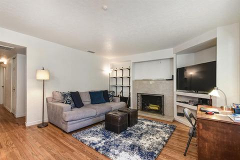 5049 Kahn St, Carmichael, CA 95608 photo 6