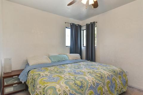 5049 Kahn St, Carmichael, CA 95608 photo 20