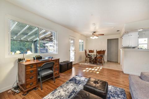 5049 Kahn St, Carmichael, CA 95608 photo 9