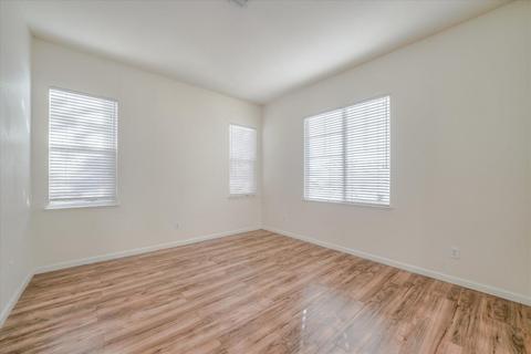 845 Waterman Ave, Lathrop, CA 95330 photo 9
