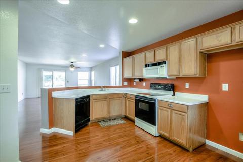 4336 Aubergine Way, Mather, CA 95655 photo 14