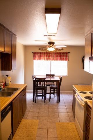 1572 Windgate Dr, Manteca, CA 95336 photo 3