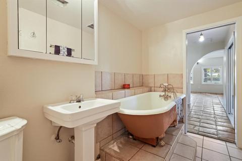 1006 Virginia Ave, Modesto, CA 95350 photo 15