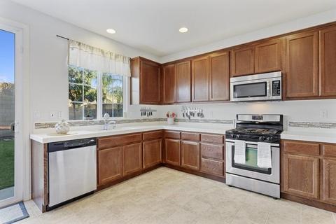 716 Equinox Loop, Lincoln, CA 95648 photo 2