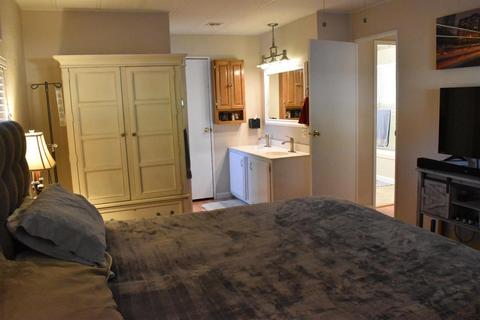 152 Inner Cir, Davis, CA 95618 photo 13