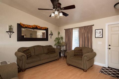 3904 Hollywood Dr, Ceres, CA 95307 photo 4