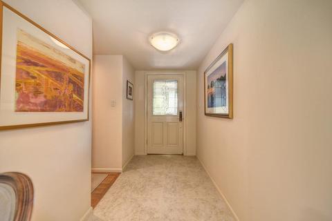 5805 Topp Ct, Carmichael, CA 95608 photo 8