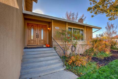 8300 Crestmont Ave, Citrus Heights, CA 95610 photo 2