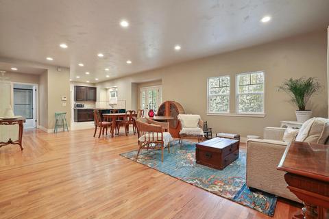 215 Park Ave, Modesto, CA 95354 photo 13