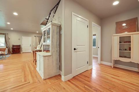 215 Park Ave, Modesto, CA 95354 photo 23