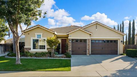 425 Geranium Cir, Galt, CA 95632 photo 2