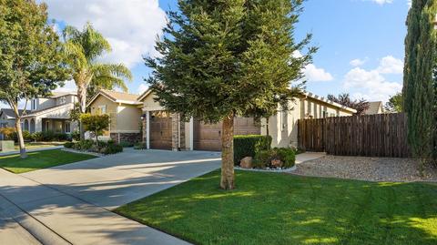 425 Geranium Cir, Galt, CA 95632 photo 3