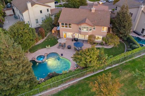 2425 Meridian Dr, Lodi, CA 95242 photo 3