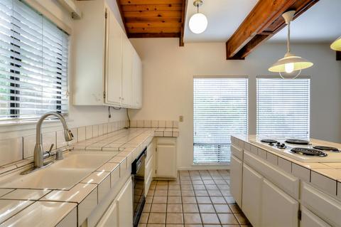 5908 Oak Ave, Carmichael, CA 95608 photo 13
