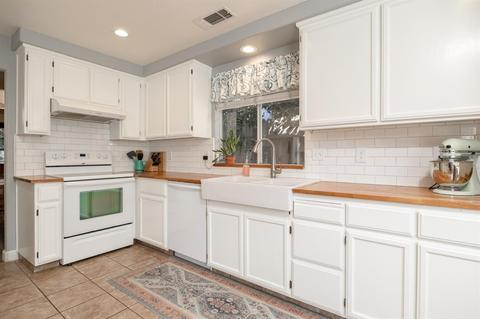 5112 Bacchus Ct, Salida, CA 95368 photo 11