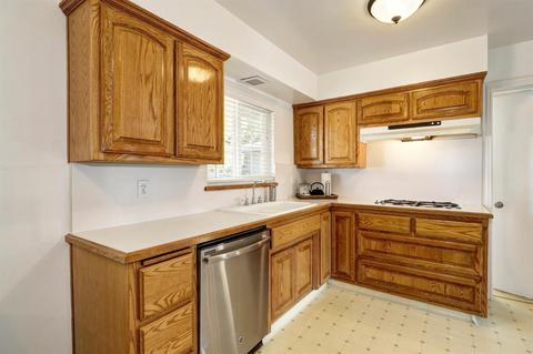 3957 Linus Way, Carmichael, CA 95608 photo 13
