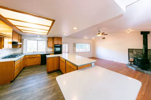 2221 Bald Eagle Ct, Cool, CA 95614 photo 4