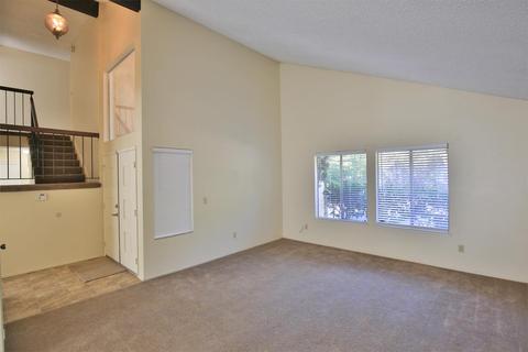 6732 Thunderhead Cir, Orangevale, CA 95662 photo 4