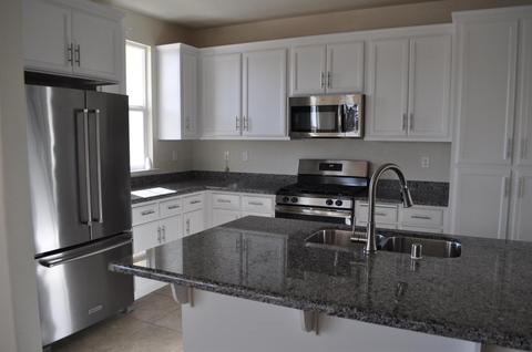 3901 Lookout Dr, Modesto, CA 95355 photo 3