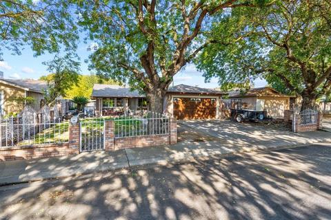 2901 Bateman Ln, Modesto, CA 95354 photo 4