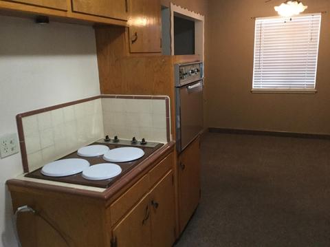 421 Ryan Ave, Modesto, CA 95350 photo 3