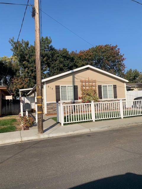 819 Joaquin St, Manteca, CA 95337 photo 2