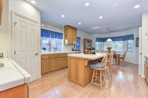 6316 Mineral Ct, Carmichael, CA 95608 photo 9