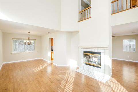 8553 Shadow Crest Cir, Antelope, CA 95843 photo 5