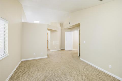 8553 Shadow Crest Cir, Antelope, CA 95843 photo 14