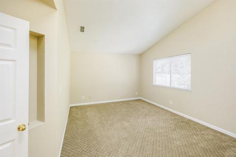 8553 Shadow Crest Cir, Antelope, CA 95843 photo 13