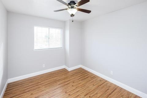 8553 Shadow Crest Cir, Antelope, CA 95843 photo 21
