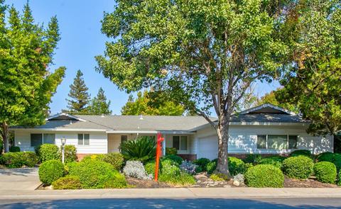 1029 Durant St, Modesto, CA 95350 photo 2