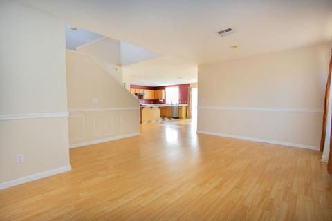 481 Red Robin Dr, Patterson, CA 95363 photo 31
