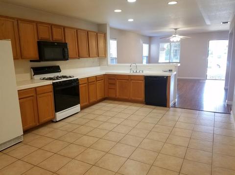 4278 Stromford Way, Mather, CA 95655 photo 6