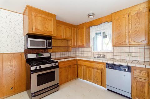 2013 Dickens Dr, Modesto, CA 95350 photo 10