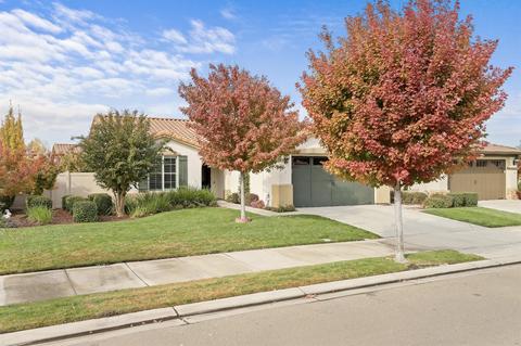 2469 Shadow Berry Dr, Manteca, CA 95336 photo 2