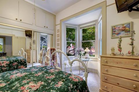 225 Chapel St, Grass Valley, CA 95945 photo 5
