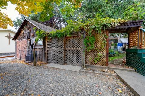 225 Chapel St, Grass Valley, CA 95945 photo 6