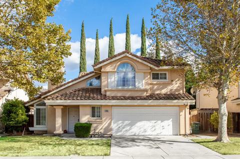 2460 Russell St, Tracy, CA 95376 photo 1