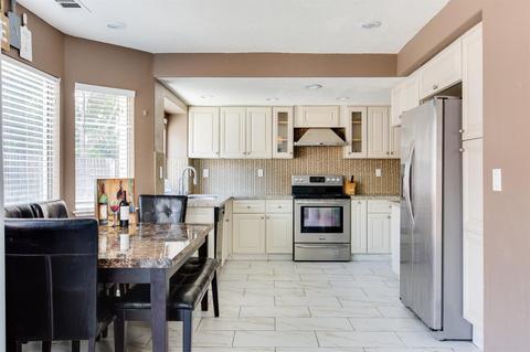 2460 Russell St, Tracy, CA 95376 photo 12