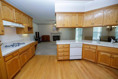 808 Bogarin Ln, Ripon, CA 95366 photo 29