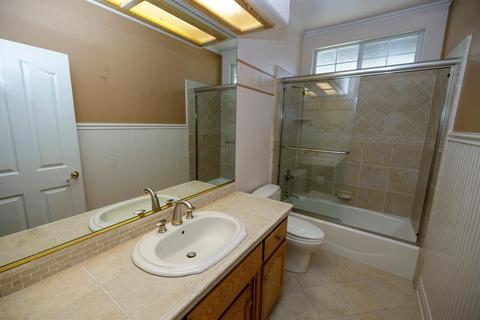 808 Bogarin Ln, Ripon, CA 95366 photo 37