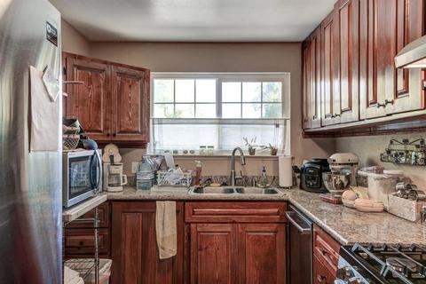 1040 W 8th St, Merced, CA 95341 photo 17
