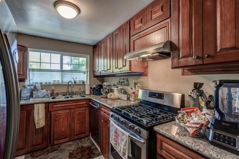 1040 W 8th St, Merced, CA 95341 photo 15