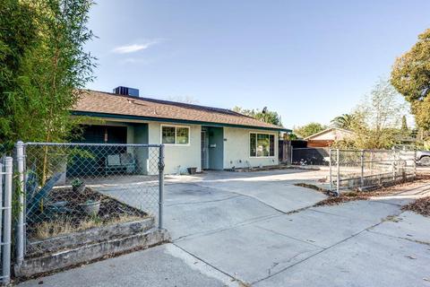 1040 W 8th St, Merced, CA 95341 photo 1